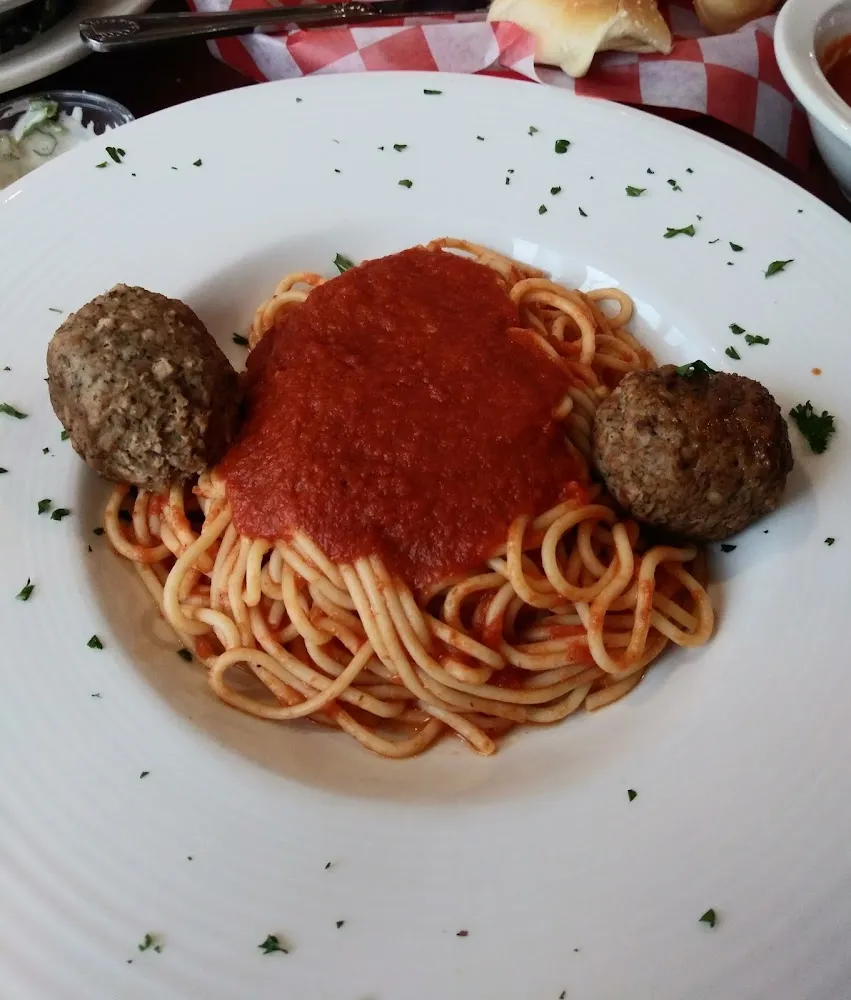 Spaghetti and Meatball Child's Plate